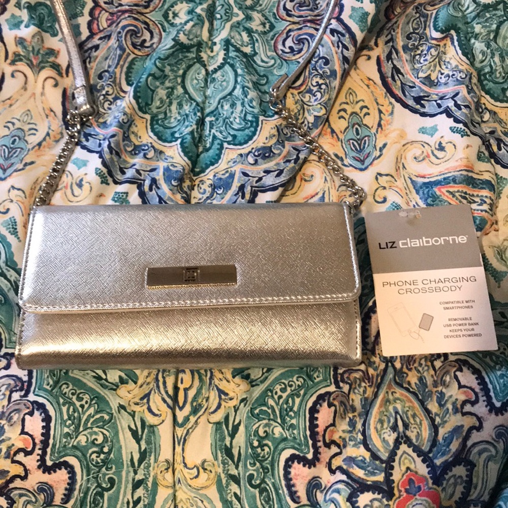 Brand new Liz Claiborne clutch